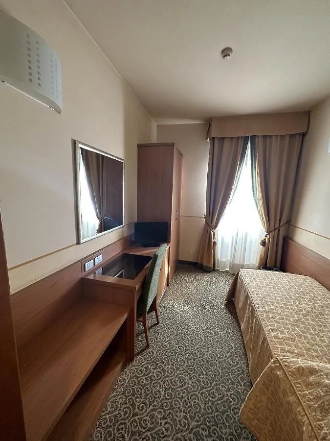 Hotel Kristall Corsico