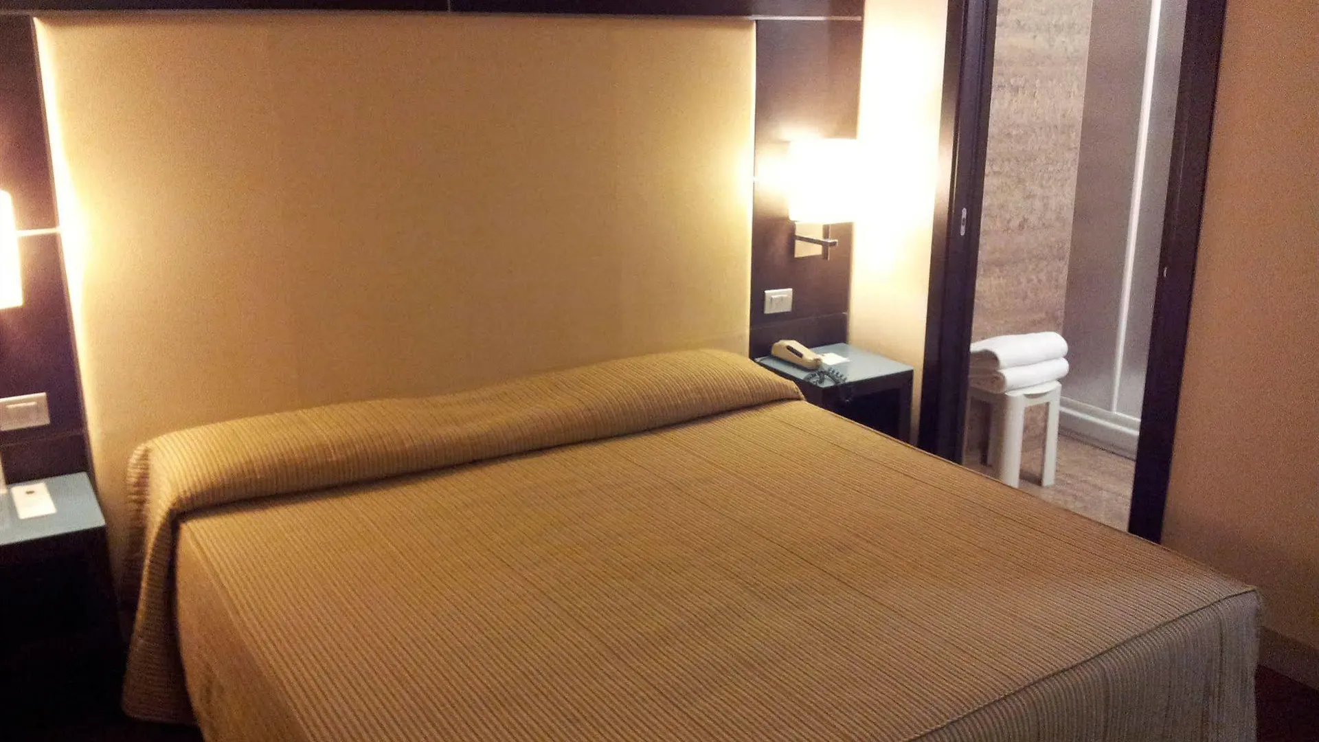 Hotel Kristall Corsico